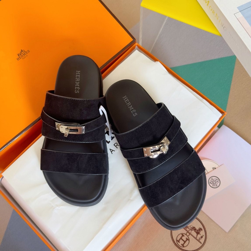 H**mes slippers